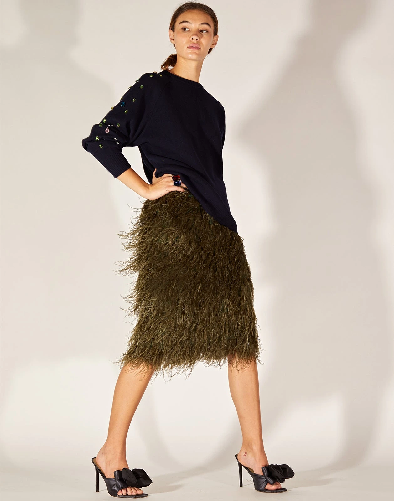 CYNTHIA ROWLEY Midi Feather Skirt 6 CYNTHIA ROWLEY Midi Feather Skirt - Image 4