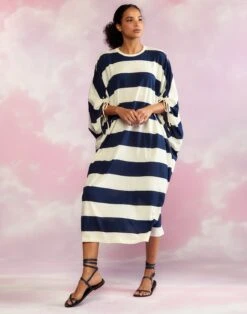 CYNTHIA ROWLEY Chilmark Cotton Kaftee 11 CYNTHIA ROWLEY Chilmark Cotton Kaftee -Cynthia Rowley Shop stripe2 25fadd19 638f 4279 9e5a 7e9c6d887681